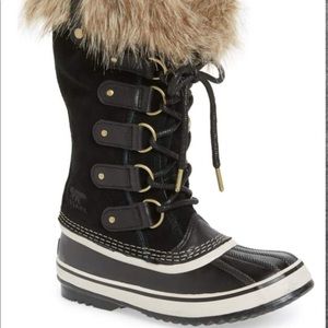 Sorel Joan of Artic